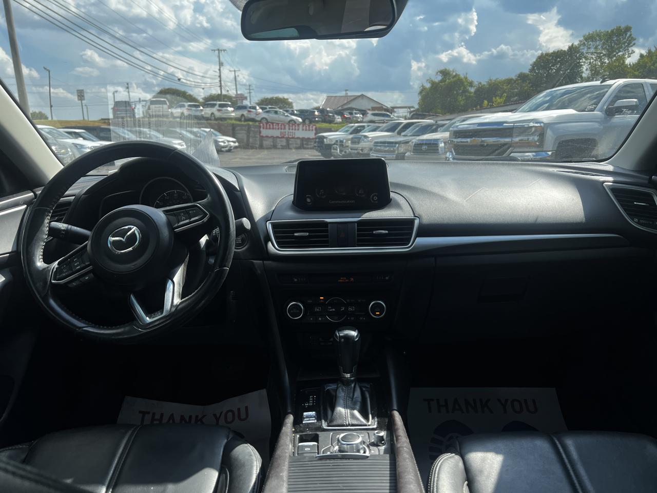 Mazda MAZDA3 s Touring AT 4-Door 2018
