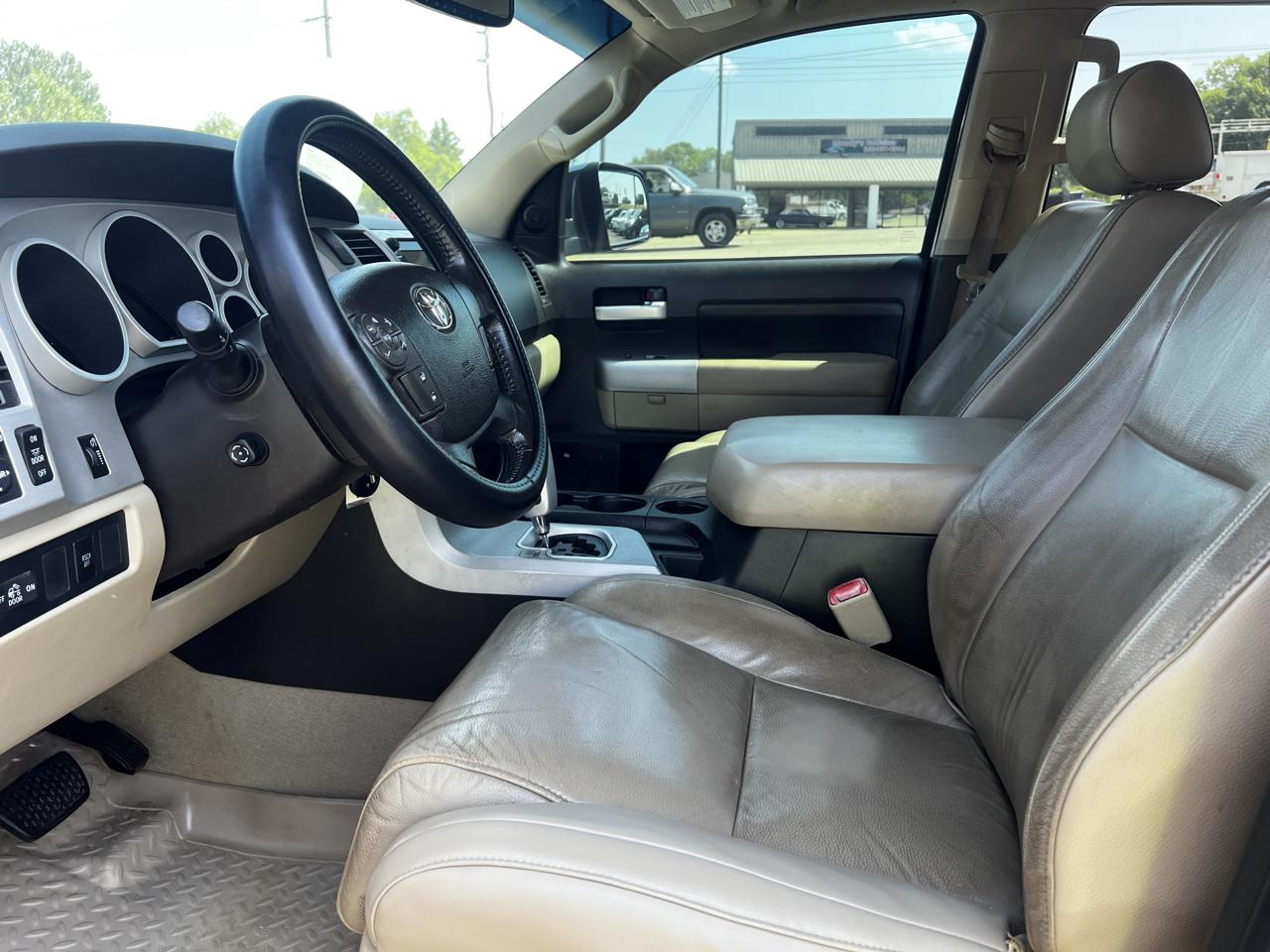 Toyota Tundra Limited CrewMax 5.7L 4WD 2008