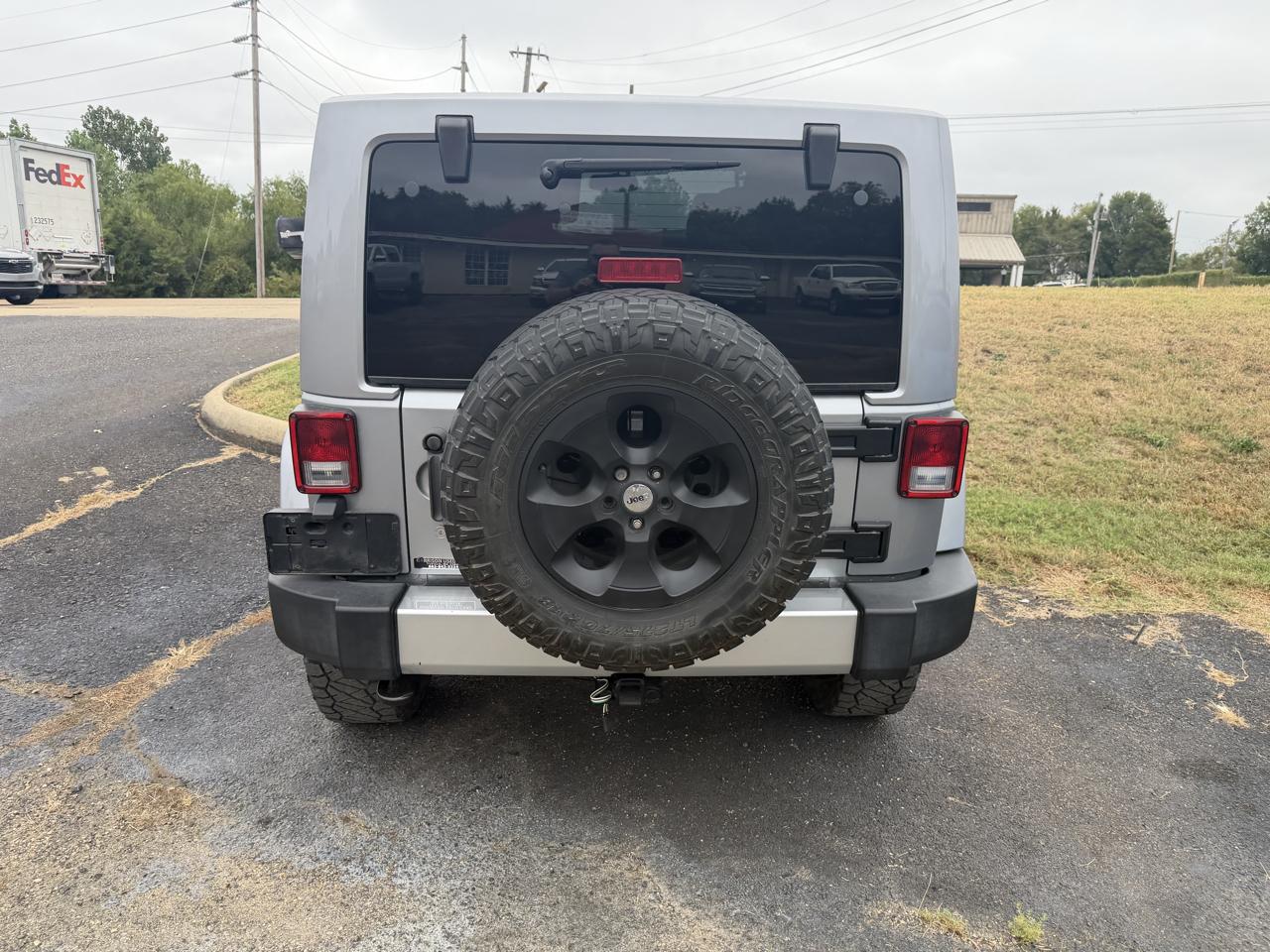 Jeep Wrangler Unlimited Sahara 4WD 2014