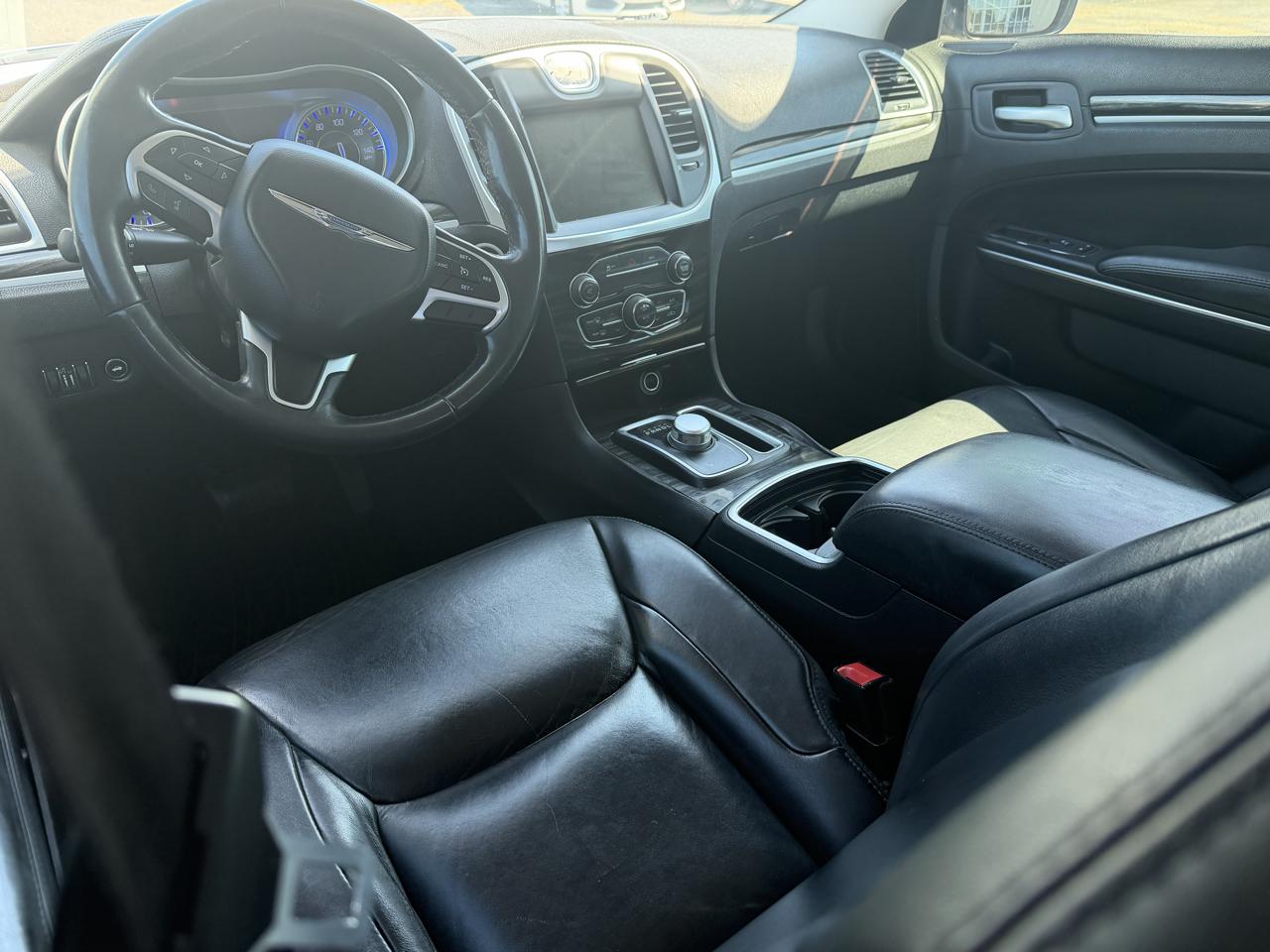 Chrysler 300 Limited AWD 2015