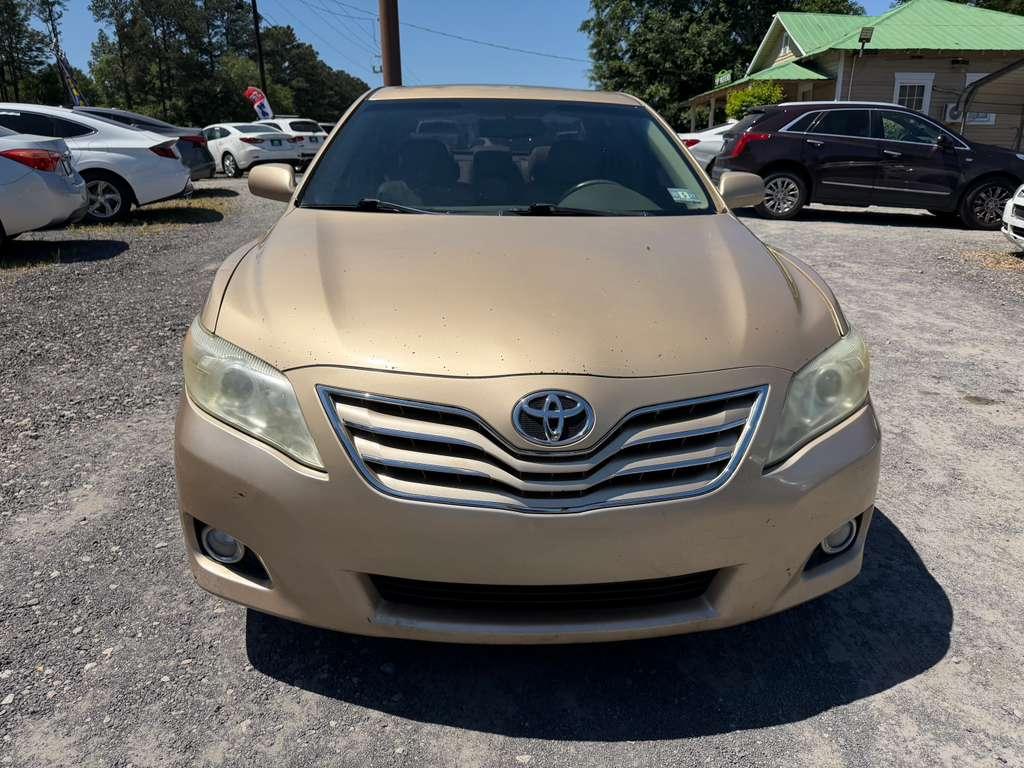 Toyota Camry XLE 6-Spd AT 2010