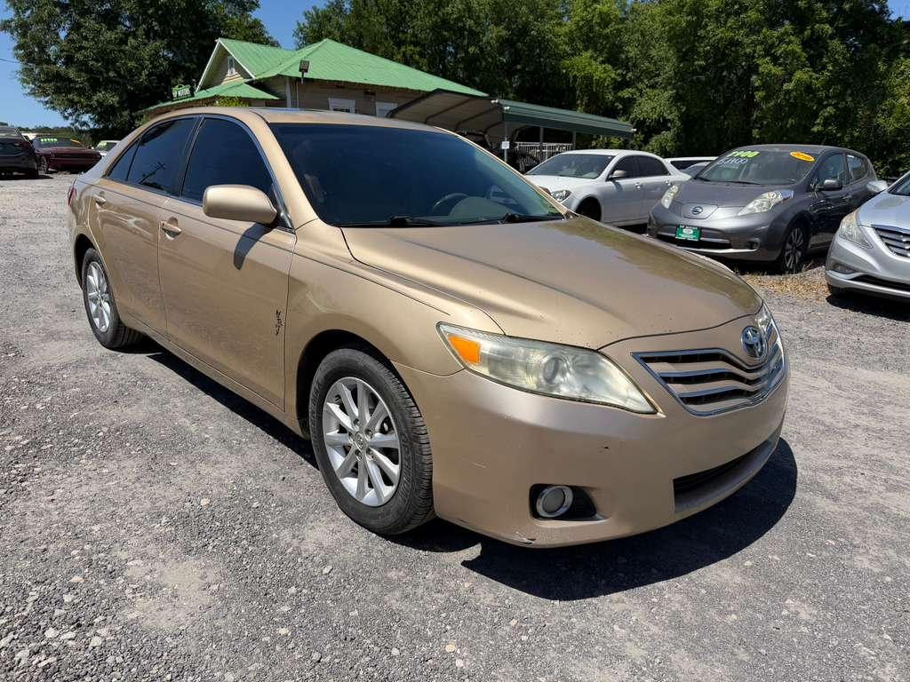 Toyota Camry XLE 6-Spd AT 2010