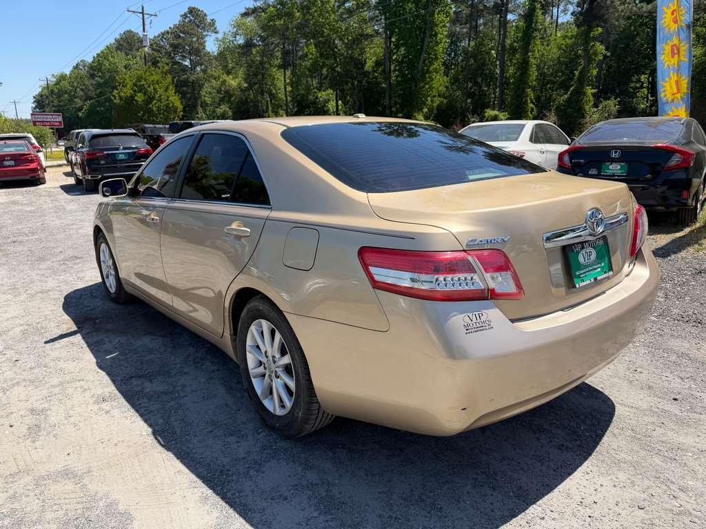 Toyota Camry XLE 6-Spd AT 2010