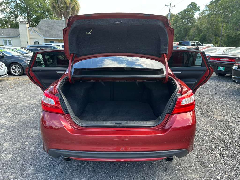 Nissan Altima 2.5 SR 2016