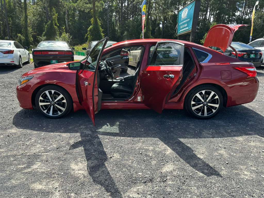 Nissan Altima 2.5 SR 2016