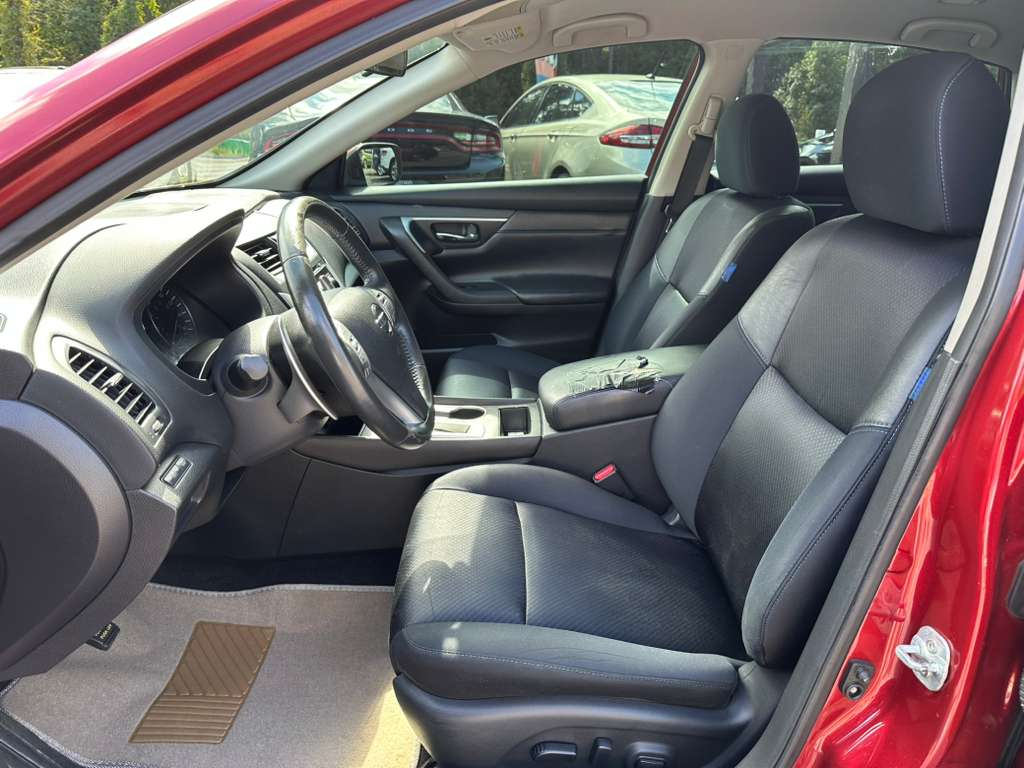 Nissan Altima 2.5 SR 2016