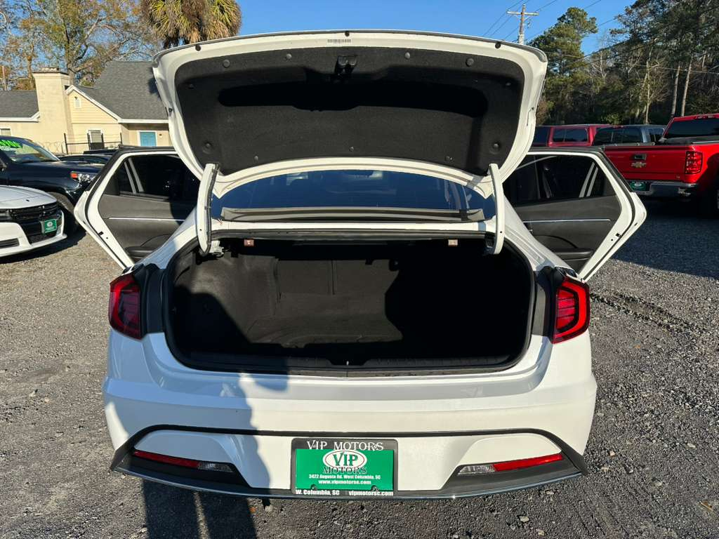 Hyundai Sonata SE 2021