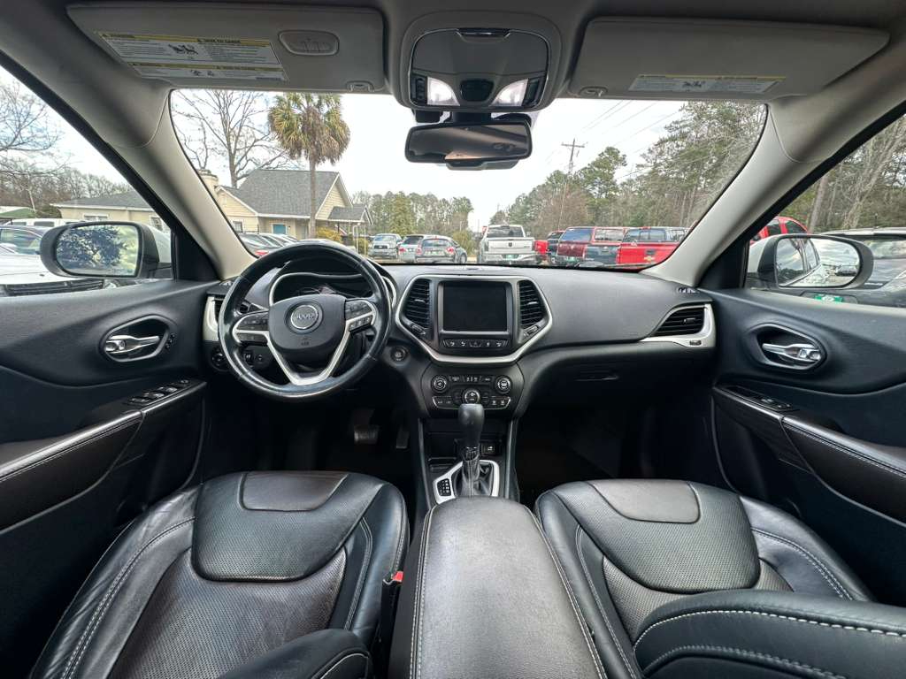 Jeep Cherokee Limited FWD 2015