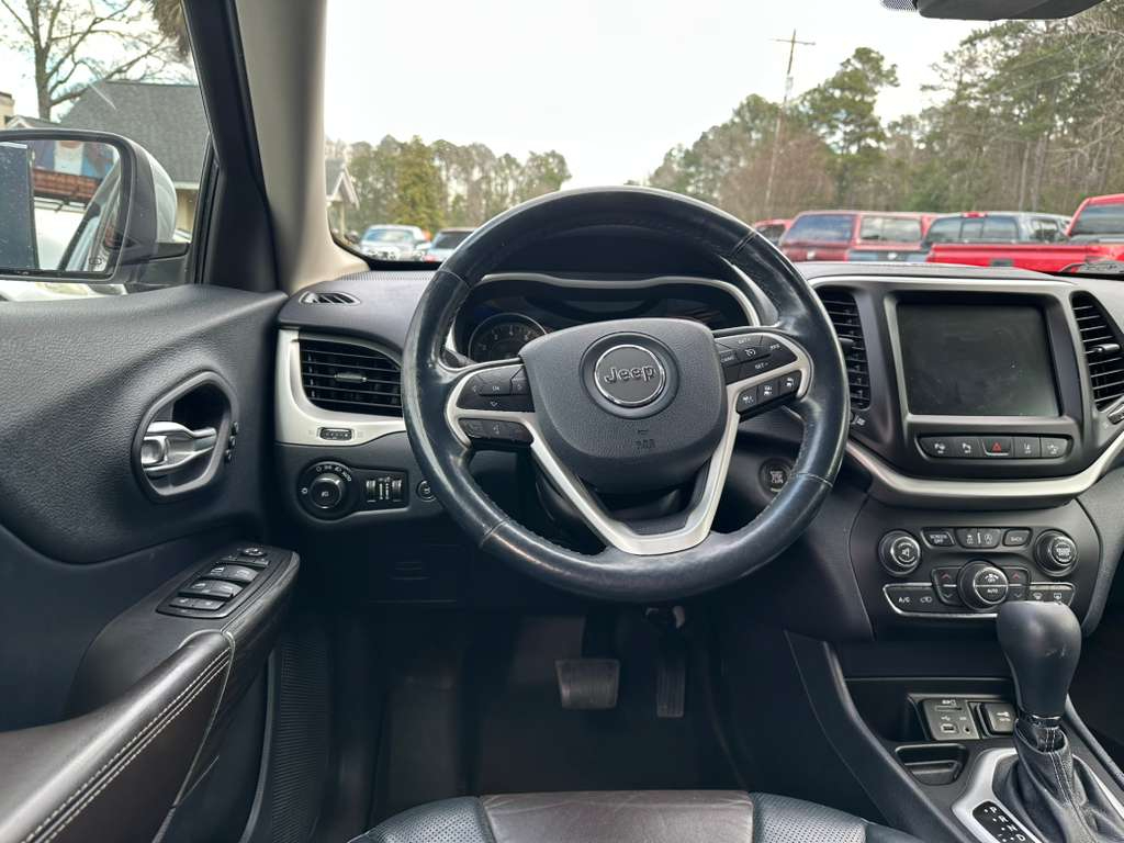 Jeep Cherokee Limited FWD 2015