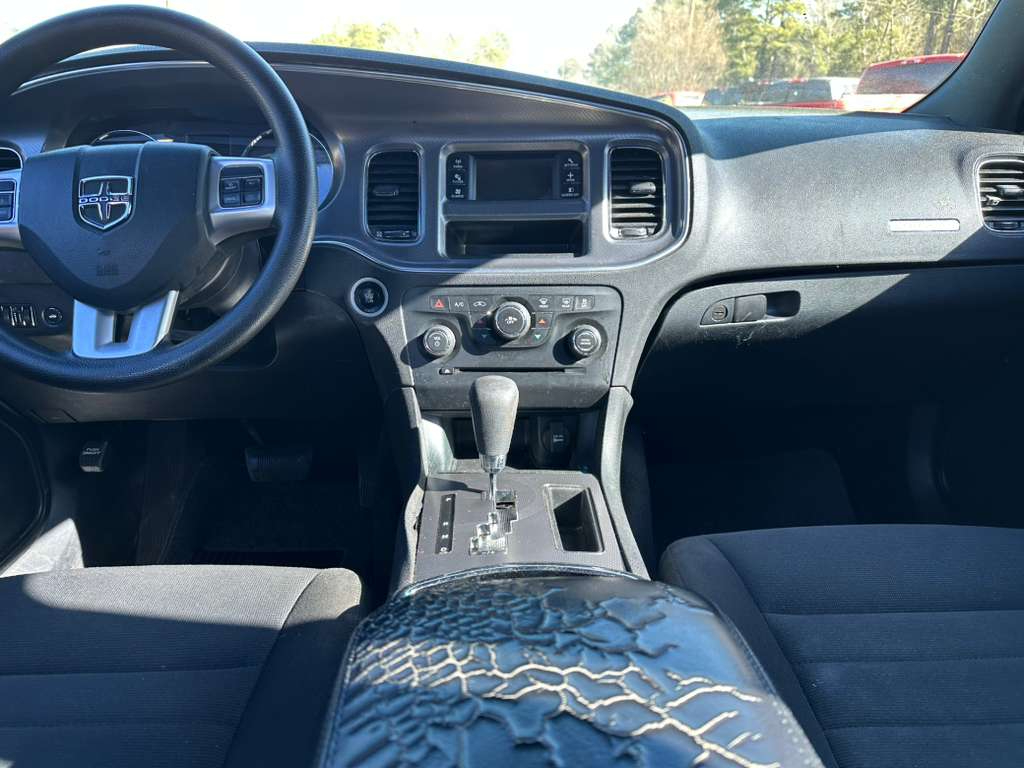 Dodge Charger SE 2014