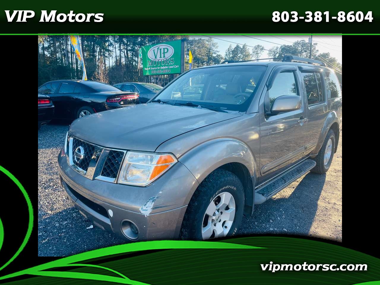 Nissan Pathfinder LE 2WD 2006
