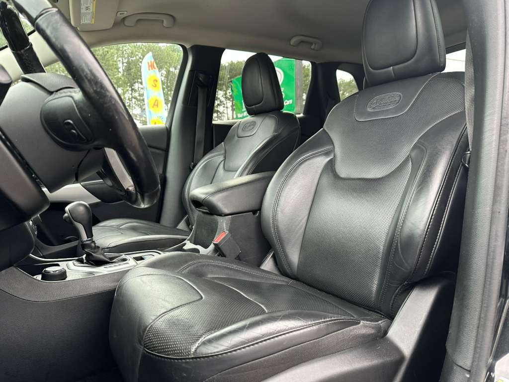 Jeep Cherokee Overland 4WD 2018