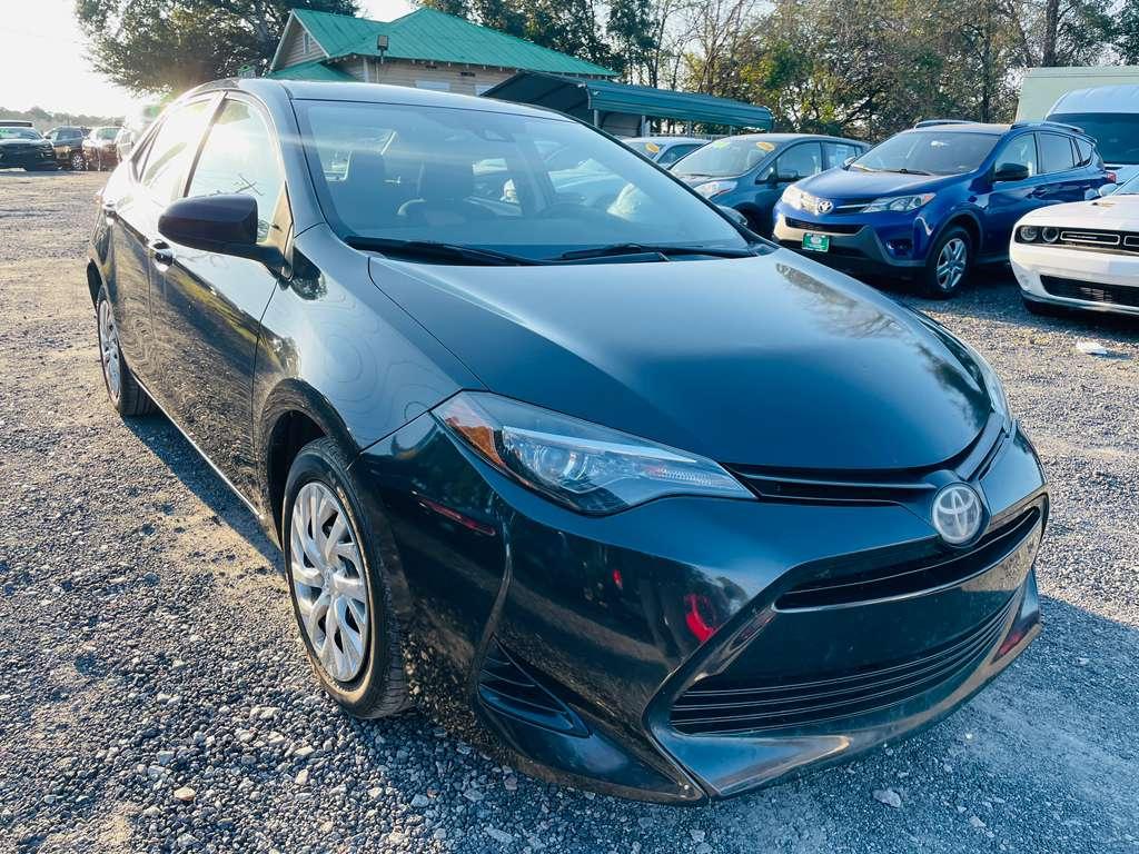 Toyota Corolla LE 2019