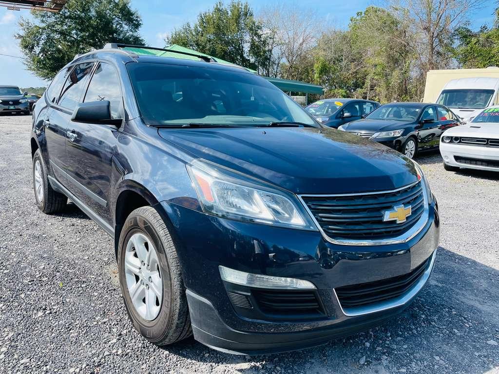 Chevrolet Traverse LS FWD w/PDC 2015