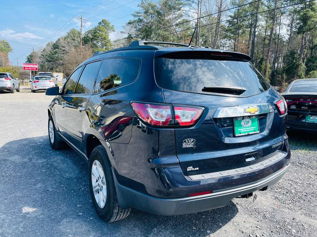 Chevrolet Traverse LS FWD w/PDC 2015