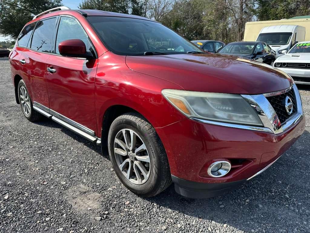 Nissan Pathfinder SL 2WD 2014