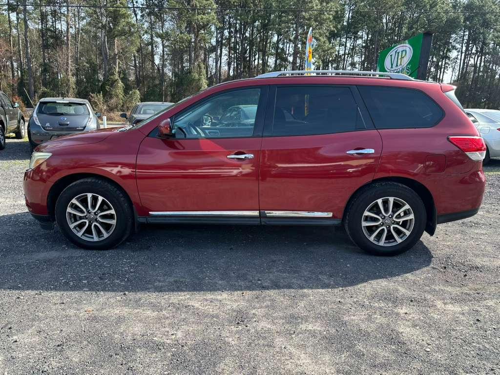 Nissan Pathfinder SL 2WD 2014