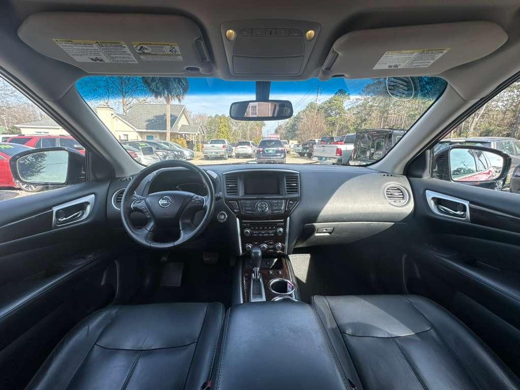 Nissan Pathfinder SL 2WD 2014