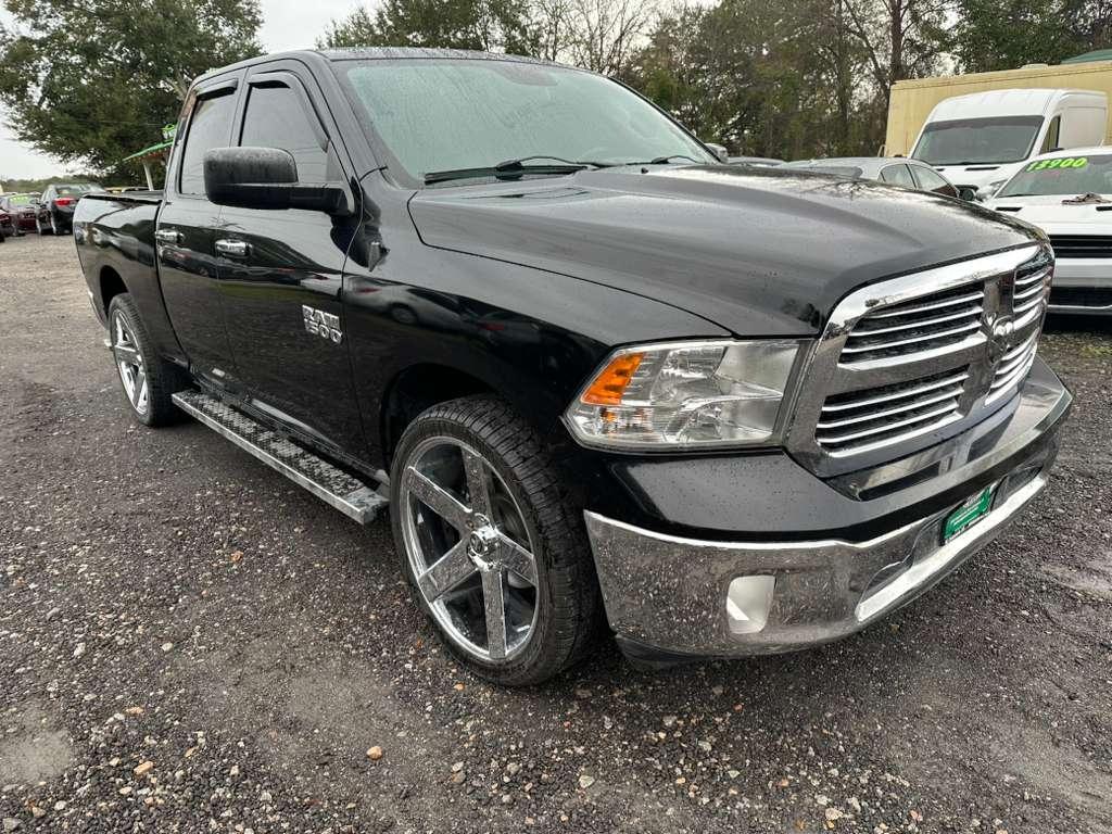 RAM 1500 SLT Quad Cab 2WD 2014