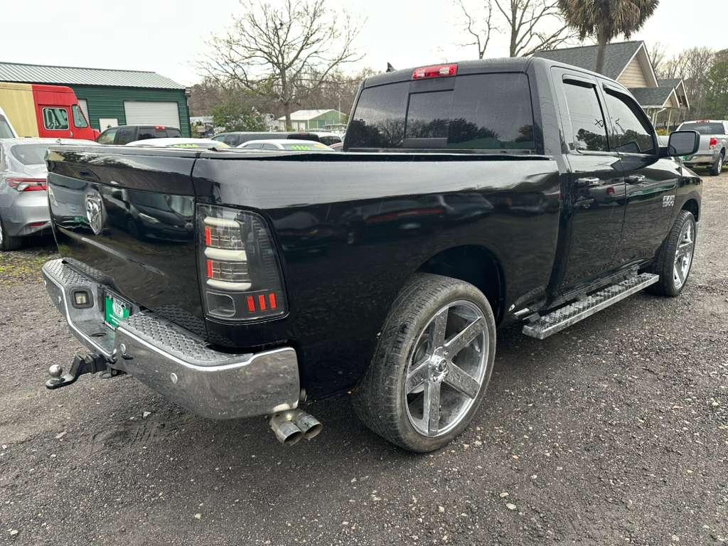 RAM 1500 SLT Quad Cab 2WD 2014