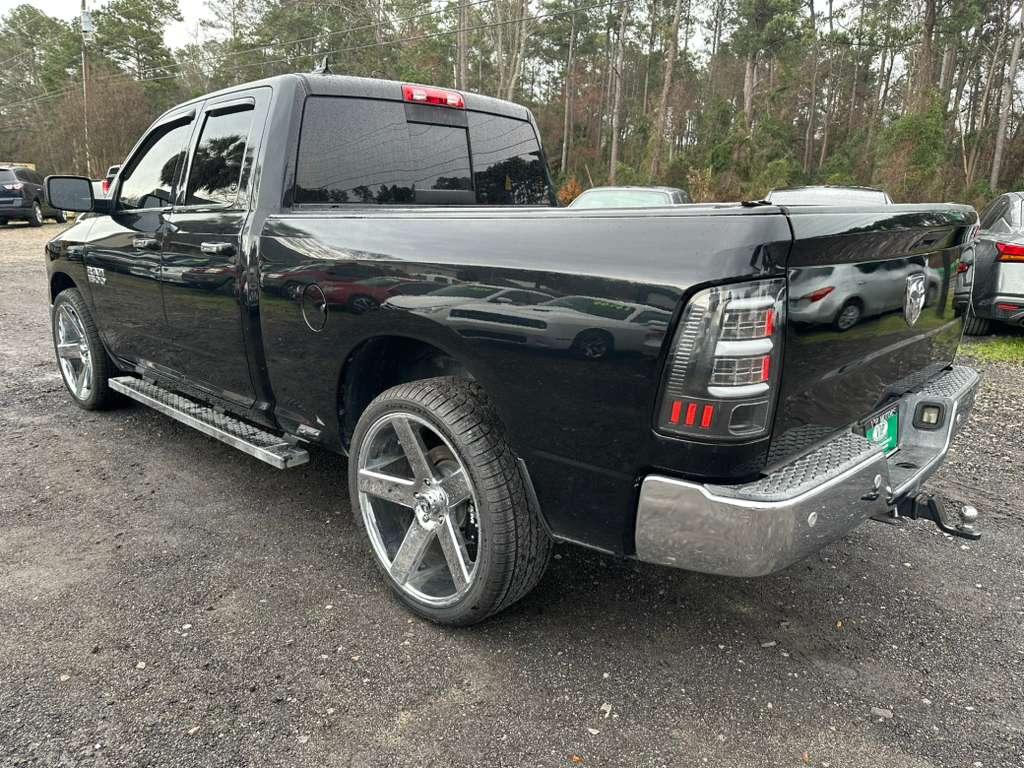 RAM 1500 SLT Quad Cab 2WD 2014
