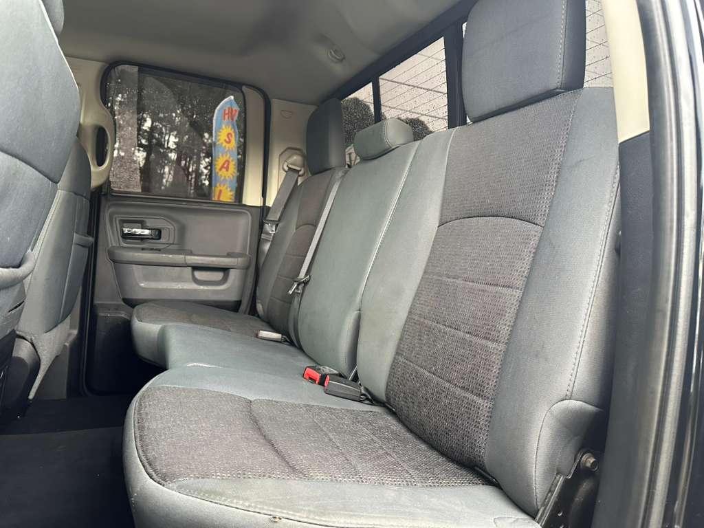 RAM 1500 SLT Quad Cab 2WD 2014
