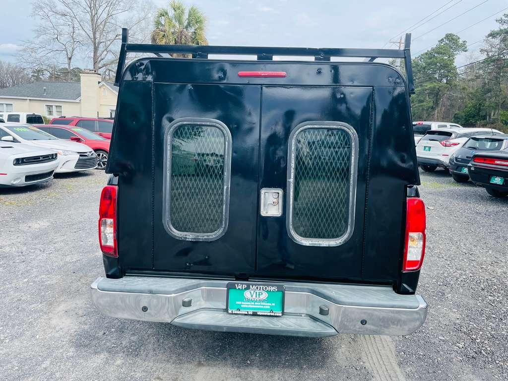 Nissan Frontier SV King Cab I4 5MT 2WD 2014