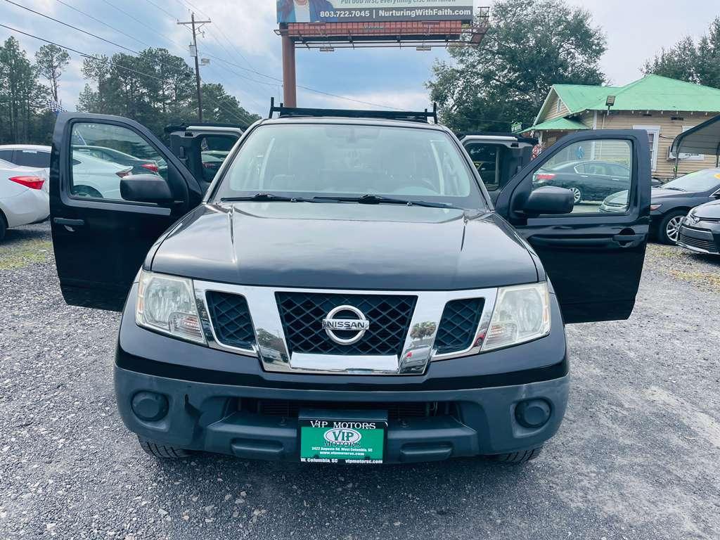 Nissan Frontier SV King Cab I4 5MT 2WD 2014