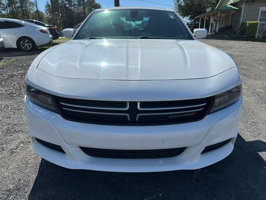 Dodge Charger SE 2015