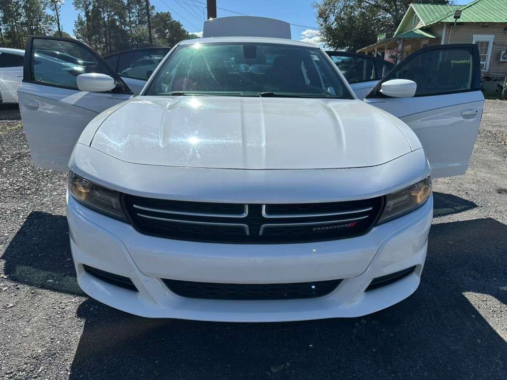 Dodge Charger SE 2015