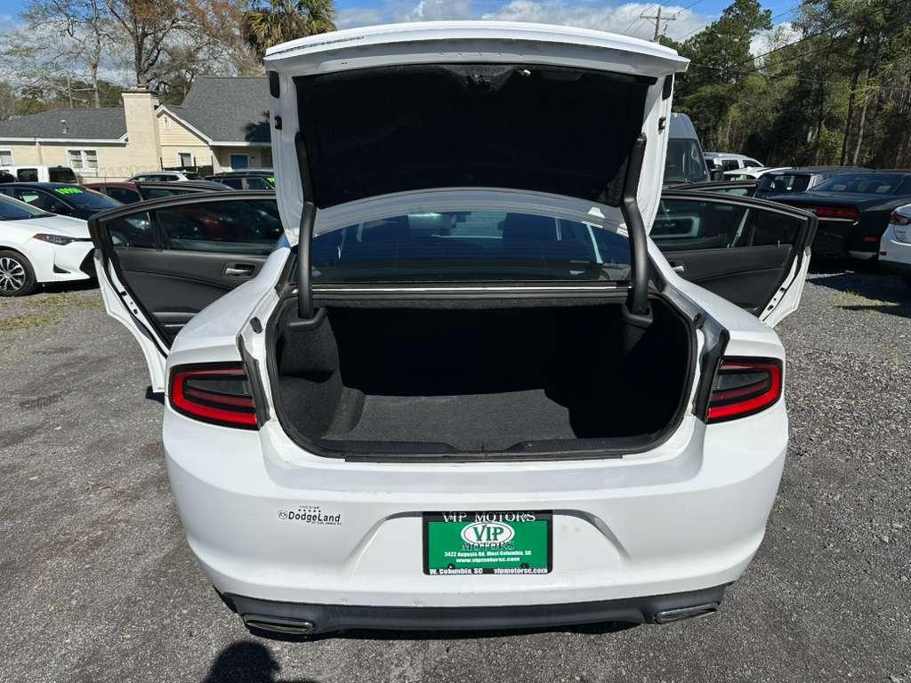 Dodge Charger SE 2015