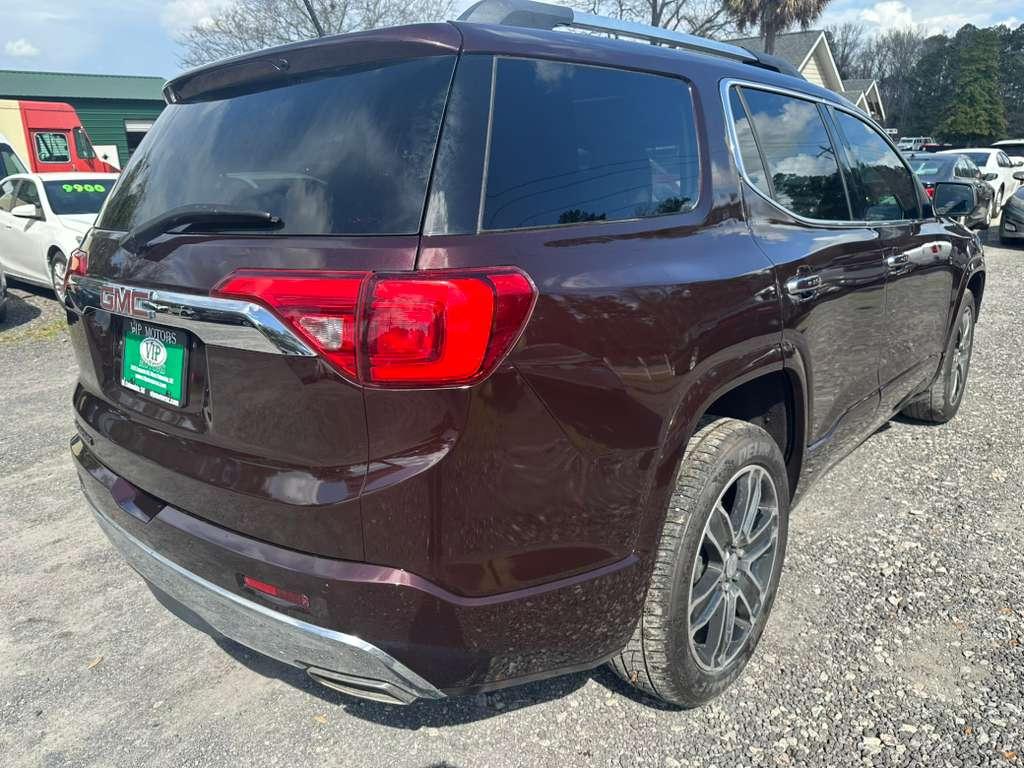 GMC Acadia Denali 2017