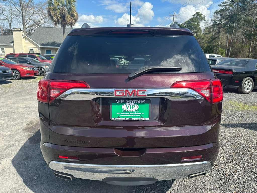 GMC Acadia Denali 2017