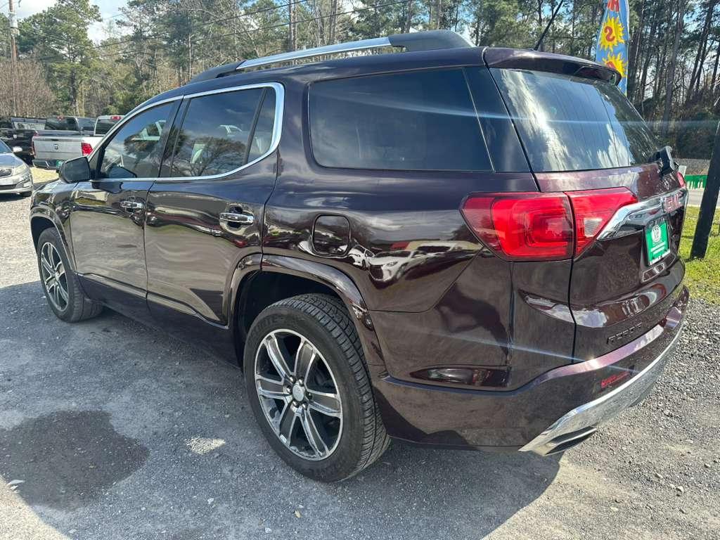 GMC Acadia Denali 2017