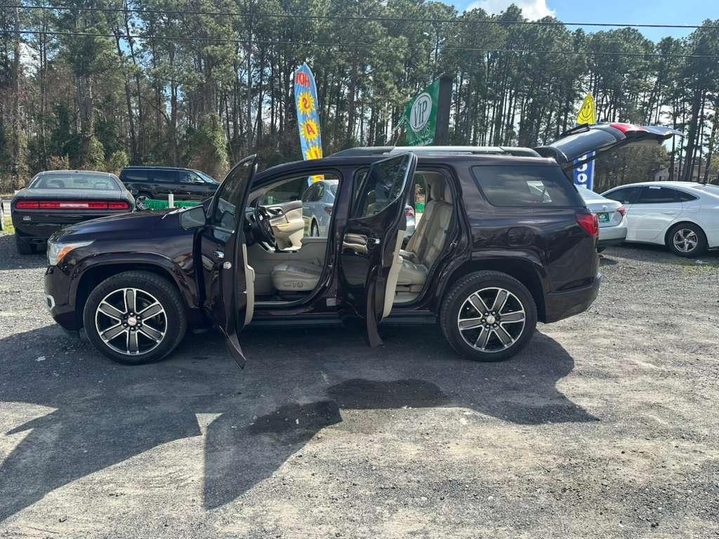 GMC Acadia Denali 2017