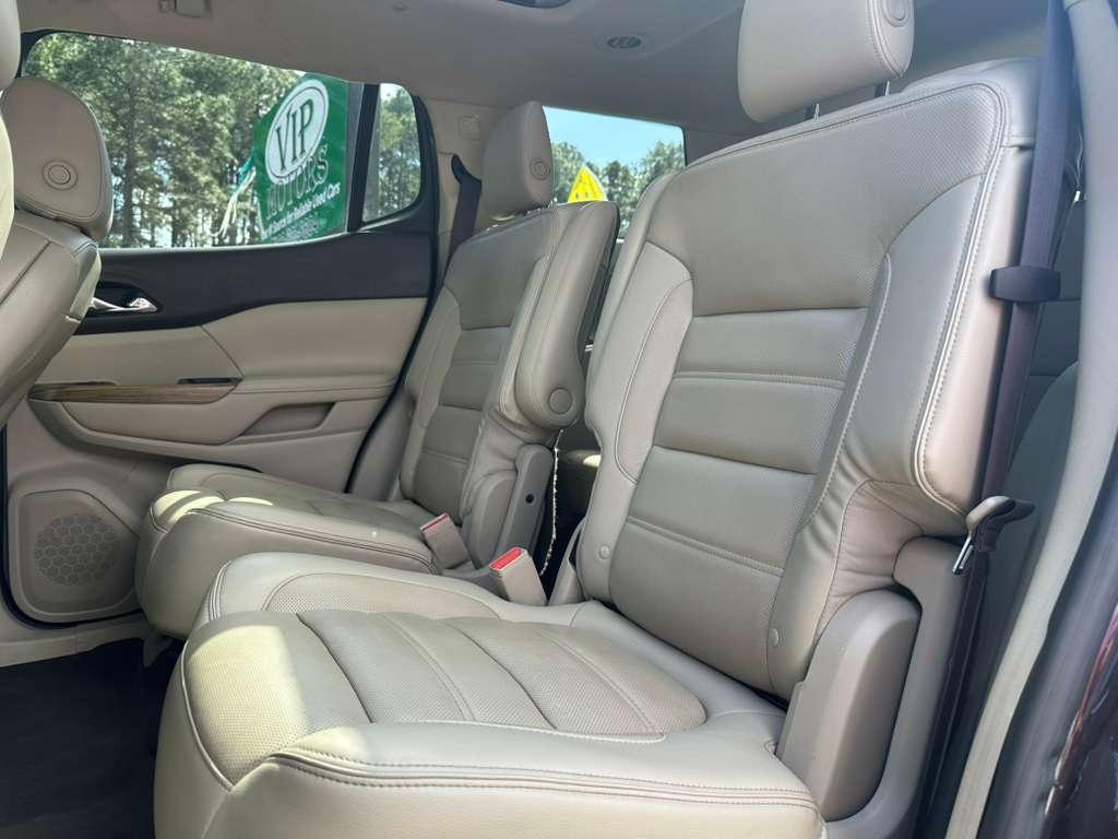 GMC Acadia Denali 2017