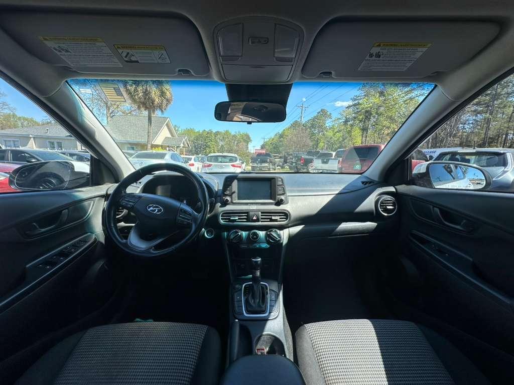 Hyundai Kona SEL 2020