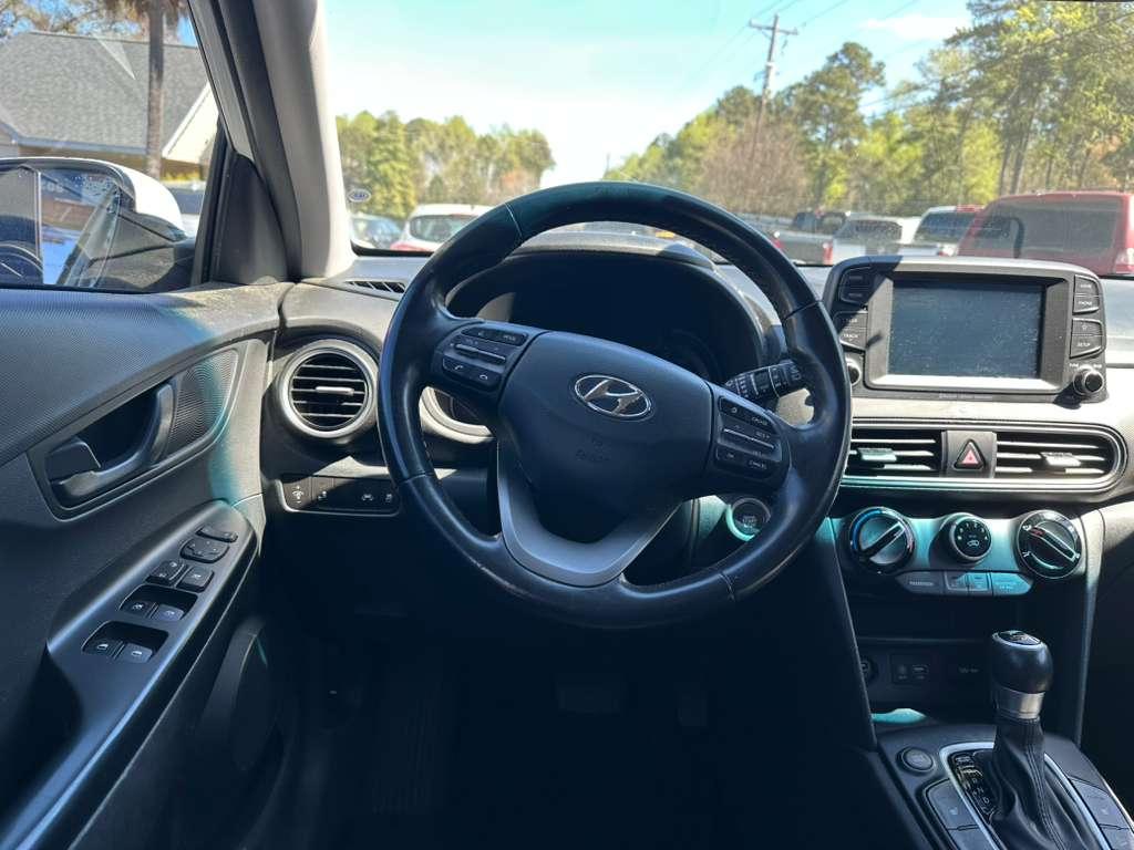 Hyundai Kona SEL 2020