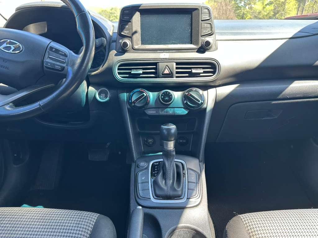 Hyundai Kona SEL 2020