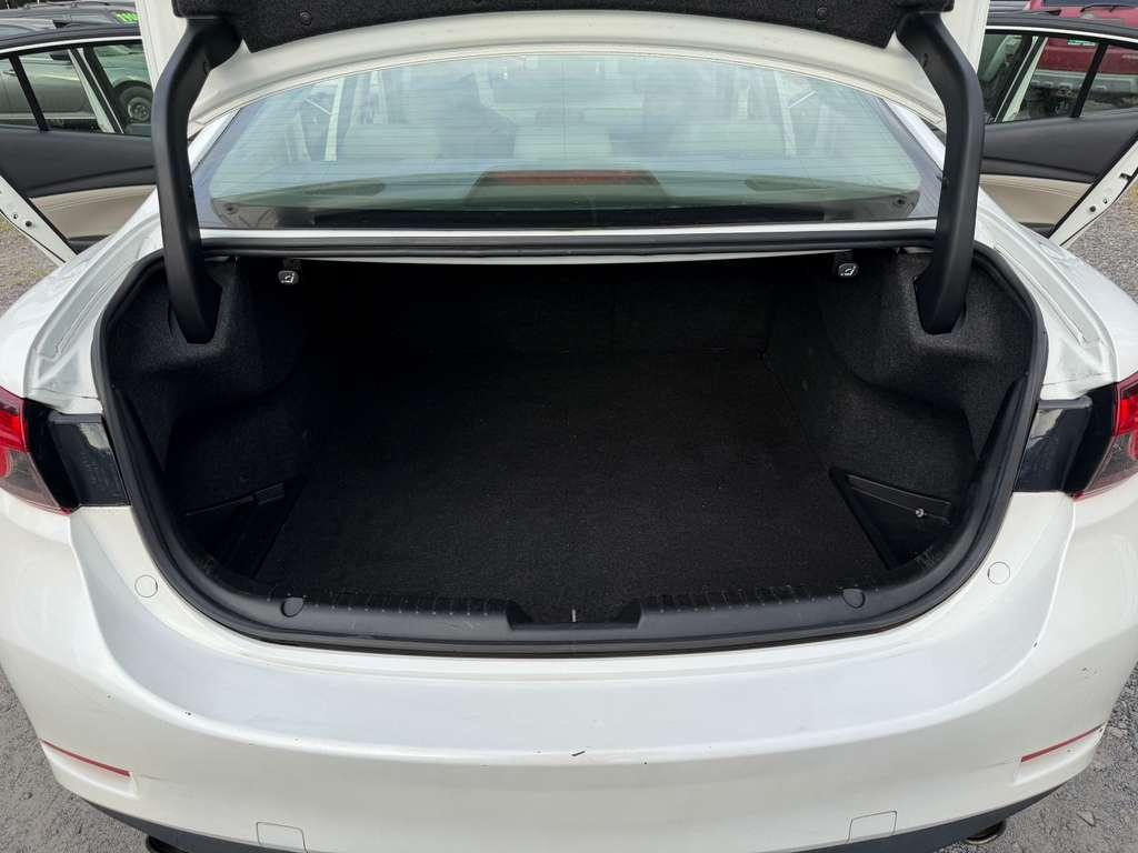 Mazda MAZDA6 i Touring 2016