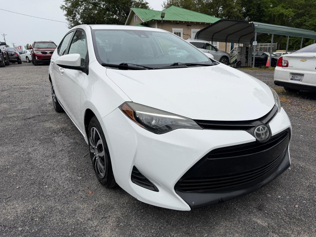 Toyota Corolla XLE CVT 2019