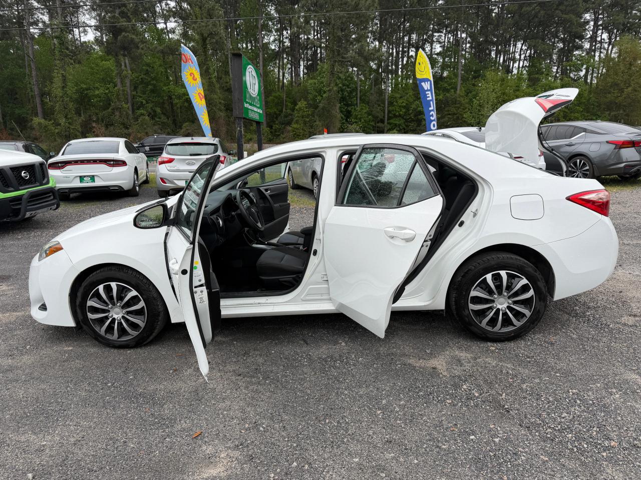 Toyota Corolla XLE CVT 2019