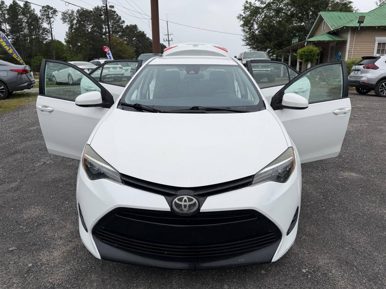 Toyota Corolla XLE CVT 2019