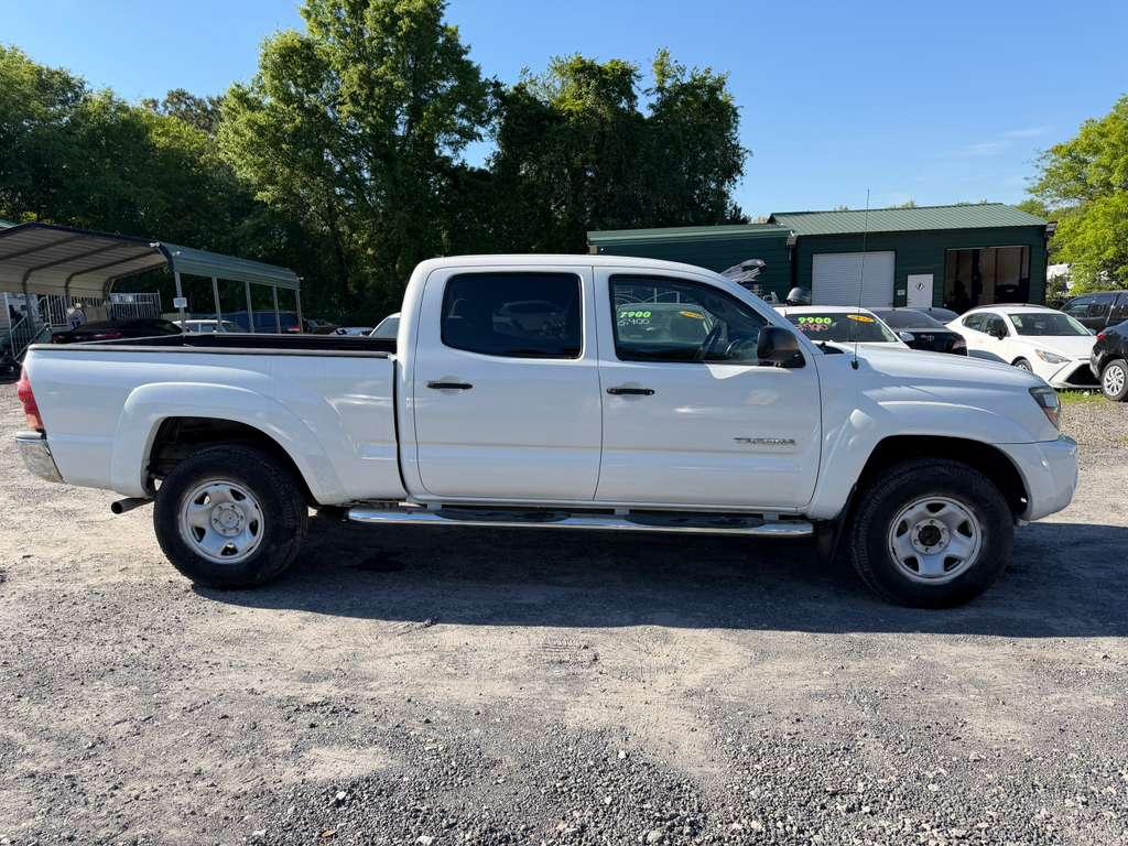 Toyota Tacoma PreRunner Double Cab Long Bed V6 2WD 2005