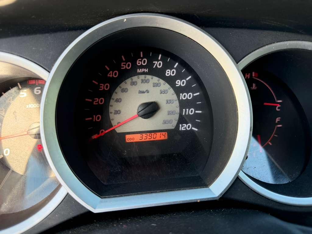 Toyota Tacoma PreRunner Double Cab Long Bed V6 2WD 2005