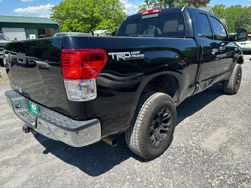 Toyota Tundra Limited 5.7L Double Cab 2WD 2010