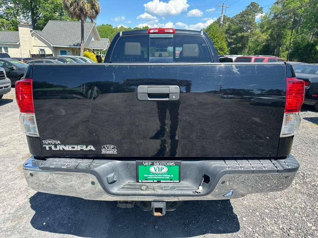 Toyota Tundra Limited 5.7L Double Cab 2WD 2010