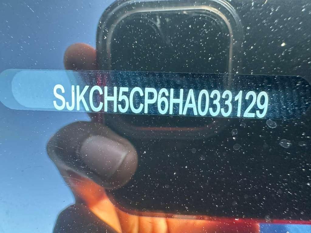 Infiniti QX30 Base 2017