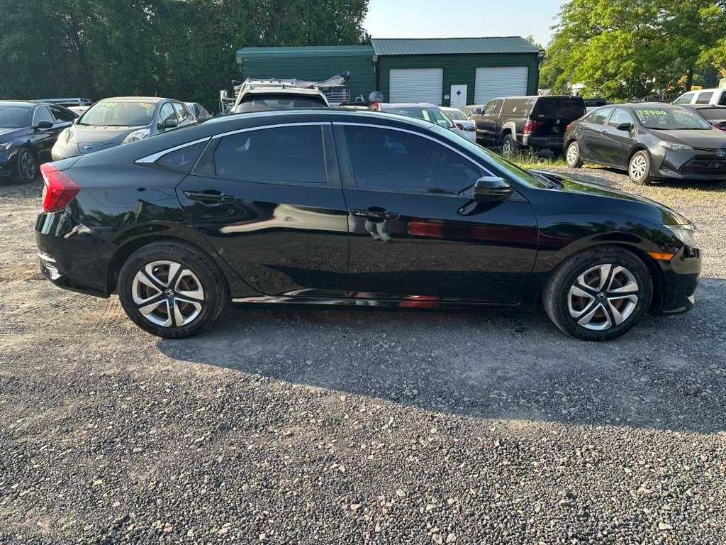 Honda Civic LX Sedan CVT 2017