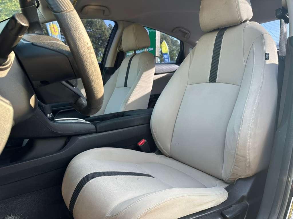 Honda Civic LX Sedan CVT 2017